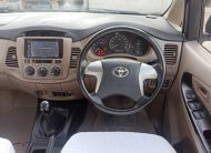 TOYOTA INNOVA G 2015