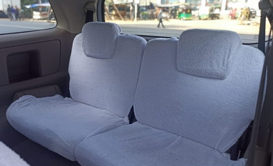 TOYOTA INNOVA G 2015