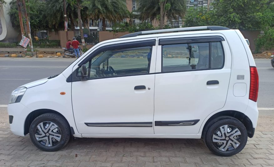 MARUTI WAGONR GRREN CNG 2018