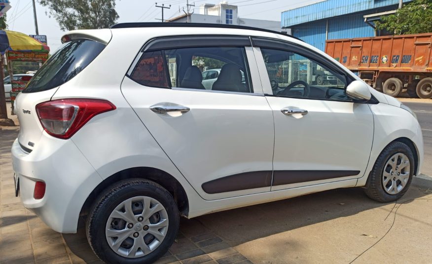 HYUNDAI GRAND I10 SPORTZ 2014