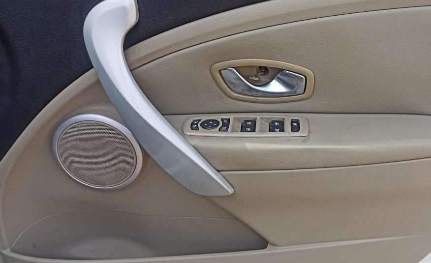 RENAULT FLUENCE AT 2013 REG.