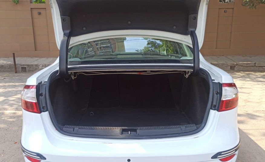 RENAULT FLUENCE AT 2013 REG.