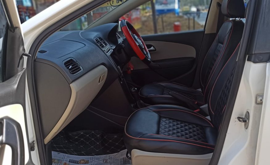 VOLKSWAGEN POLO T.LINE 2012