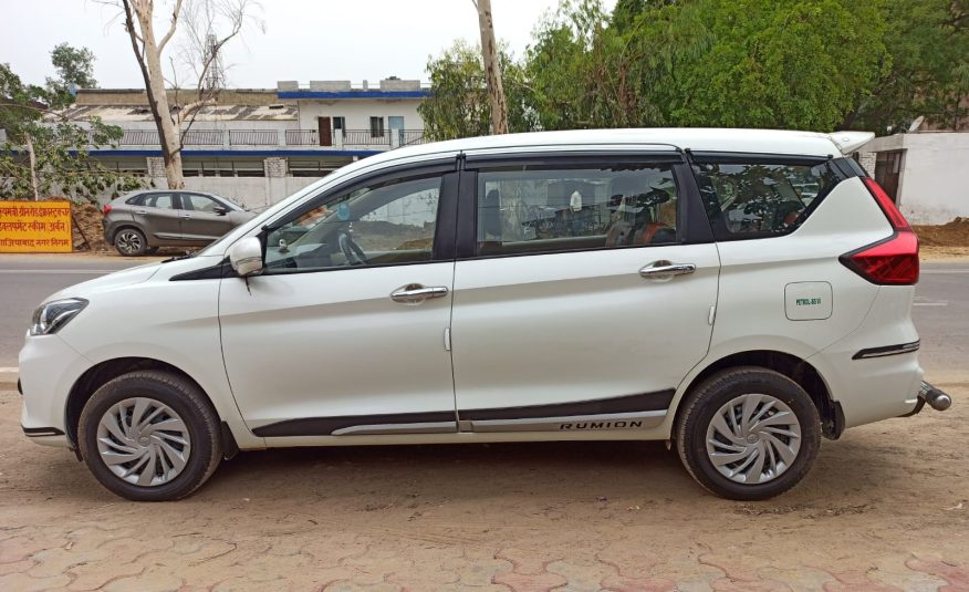 TOYOTA RUMION S CNG 2024