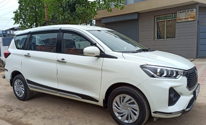 TOYOTA RUMION S CNG 2024