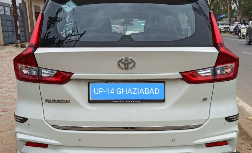 TOYOTA RUMION S CNG 2024