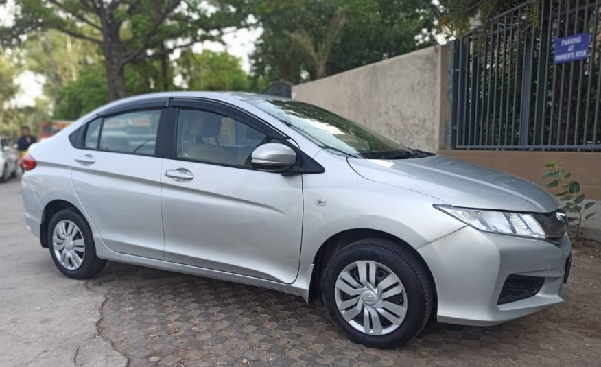 HONDA CITY SV 2015