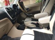 MAHINDRA TUV 300 T8 AT 2019