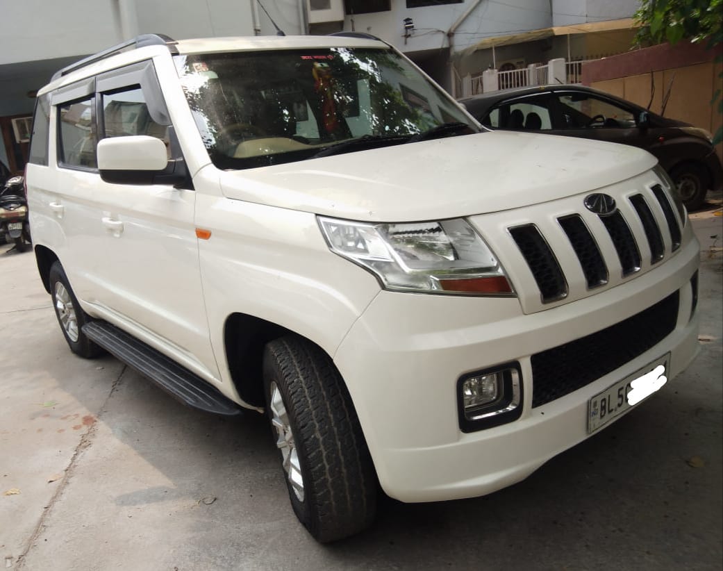 MAHINDRA TUV 300 T8 AT 2019