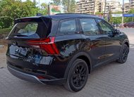 XUV700 AX7 L MT