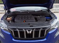 MAHINDRA XUV 700 AX7 L MT BLUE 2021