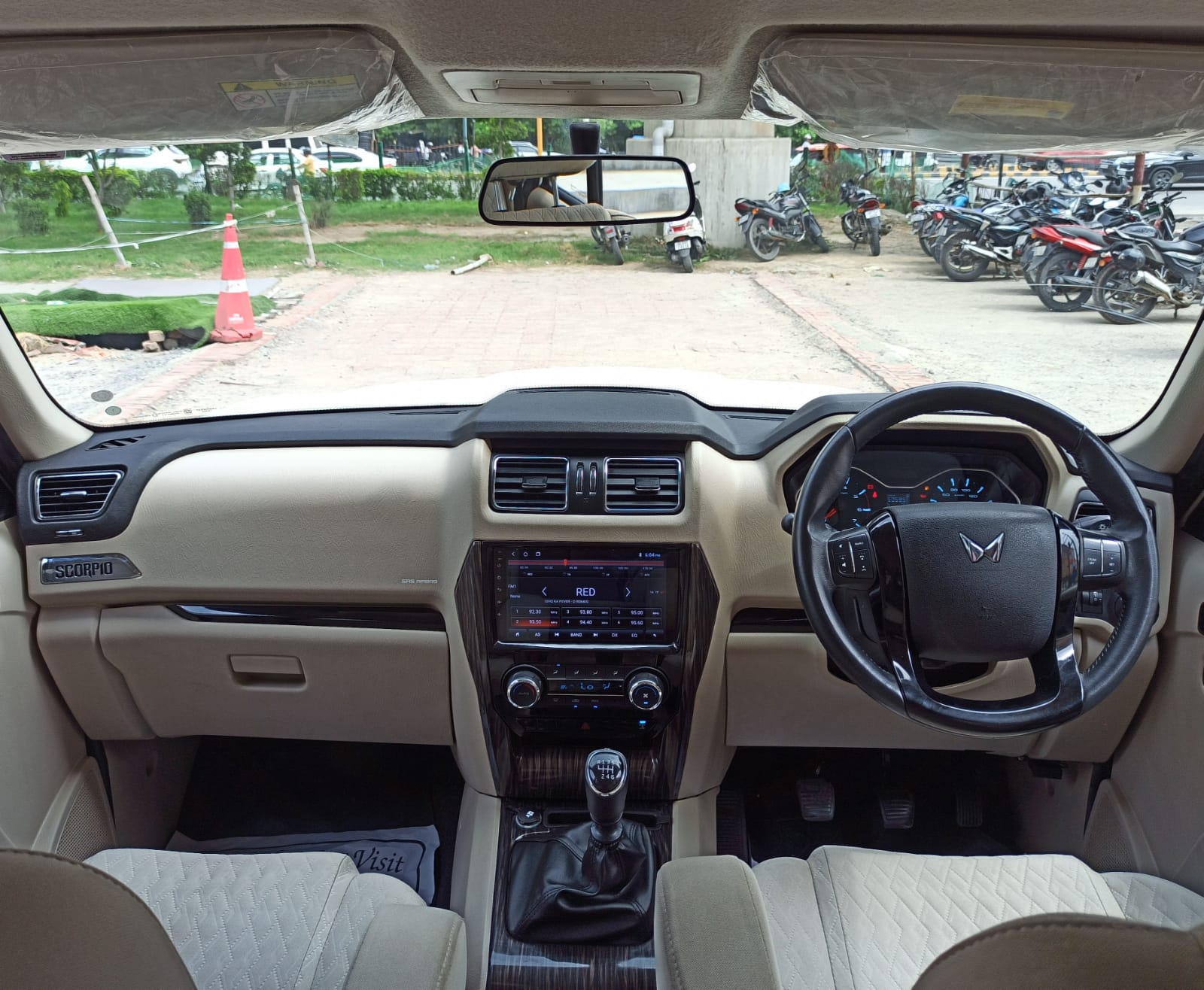 *BOOKED* SCORPIO CLASSIC S11 MT 29700