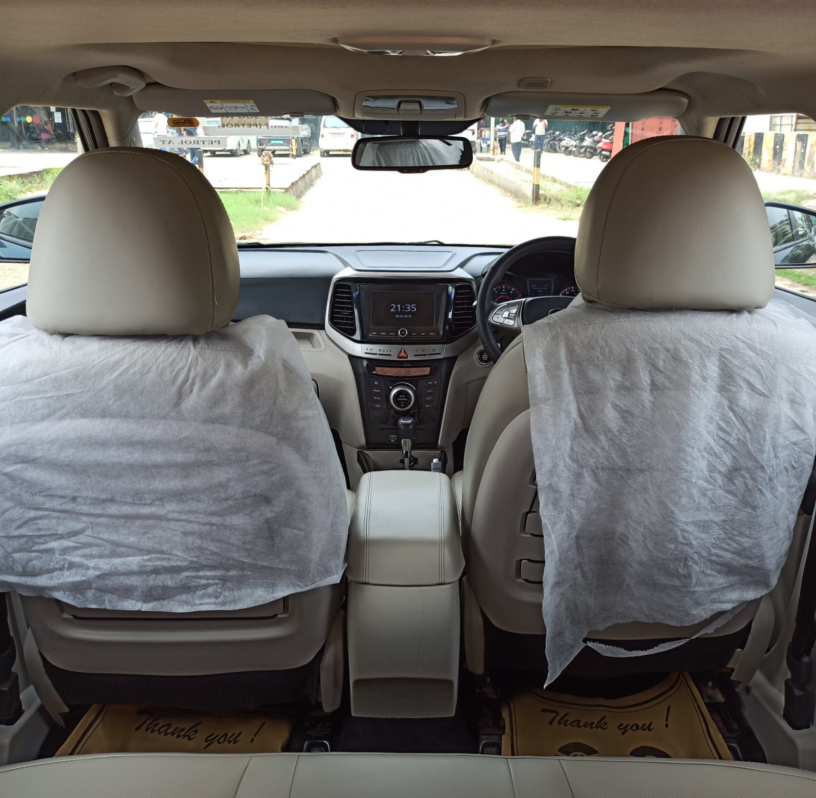 MAHINDRA XUV 300 W8 OPT. AT PETROL AQUA MAREEN 2021